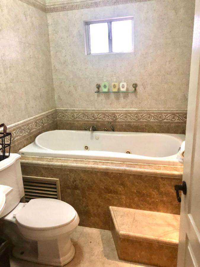 Casa Bonita Cerca De Zona Dorada Villa Mexicali Esterno foto